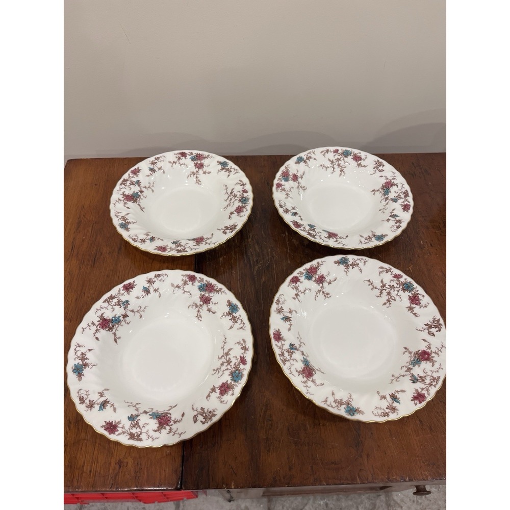 Minton Ancestral S-376 Bone China Rimmed Soup Bowls Set of 4 England 8 inch Mint